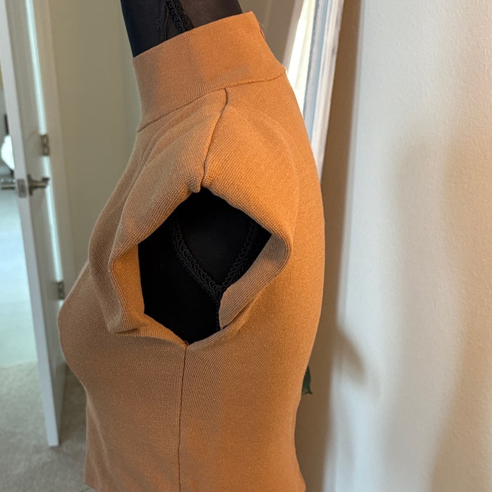 ZARA Elegant Tan Women's Top - Picture 2 of 7